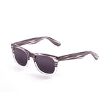 Demy black with white bellow with smoke lens