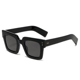 Shiny black with gradient gery lens